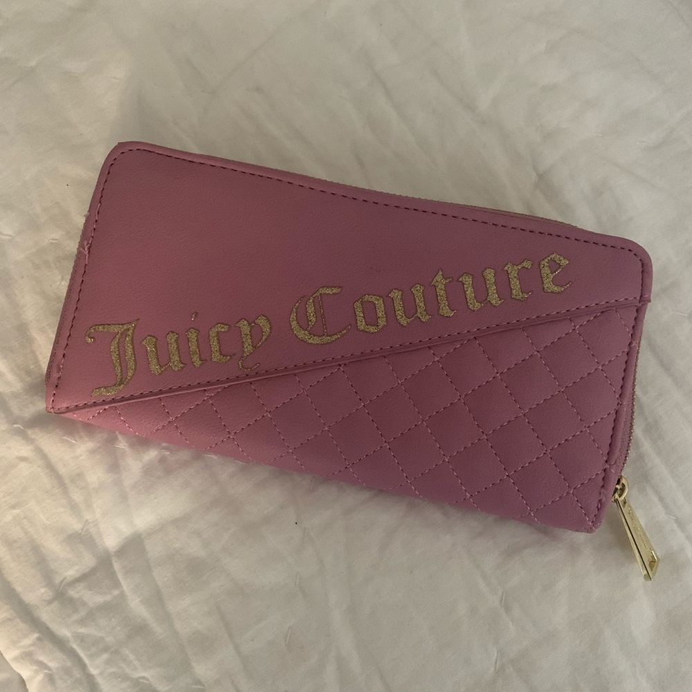 Juicy couture wallet